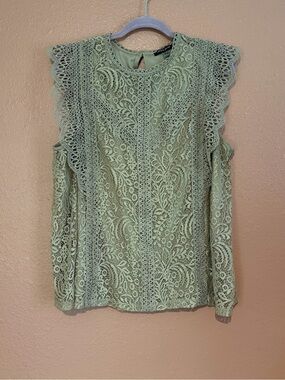 Cable & Gauge Sage Tan Lace Ruffle Sleeve Blouse